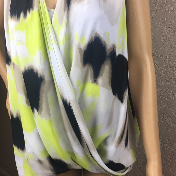 Alfani crossover asymmetrical yellow black top - Picture 7 of 8